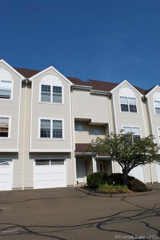 Sold $200,000 • Co-Listing Agent