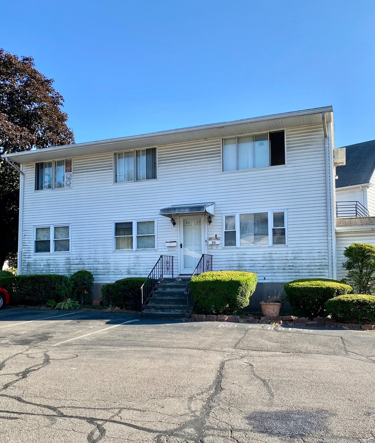 466 Middletown Ave unit 23, New Haven, CT 06513 - photo 1