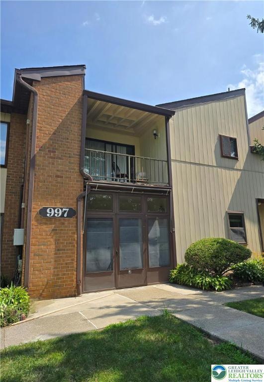 997 Village Round, Allentown, PA 18106 - photo 1