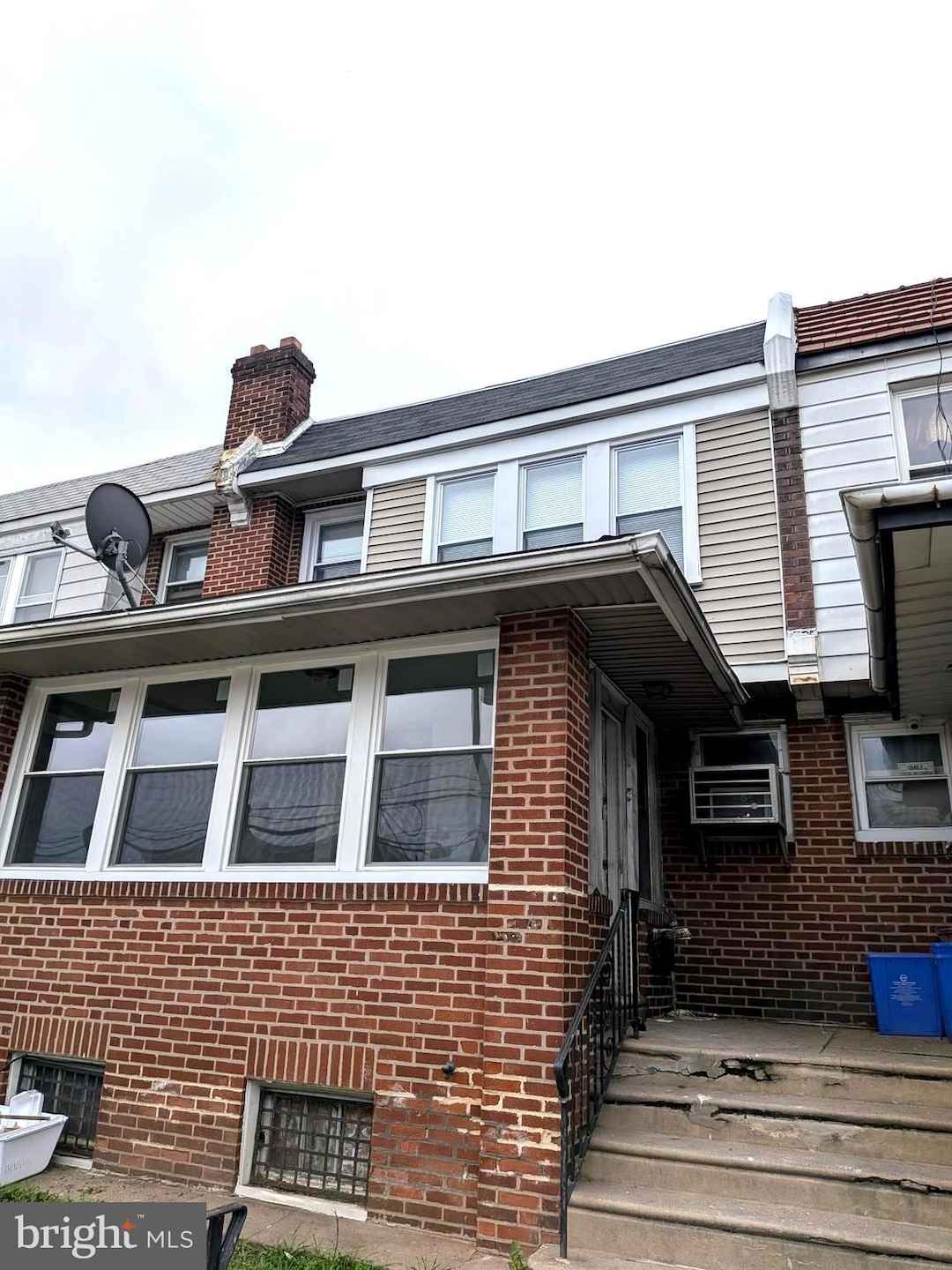 For Rent $1,200/month