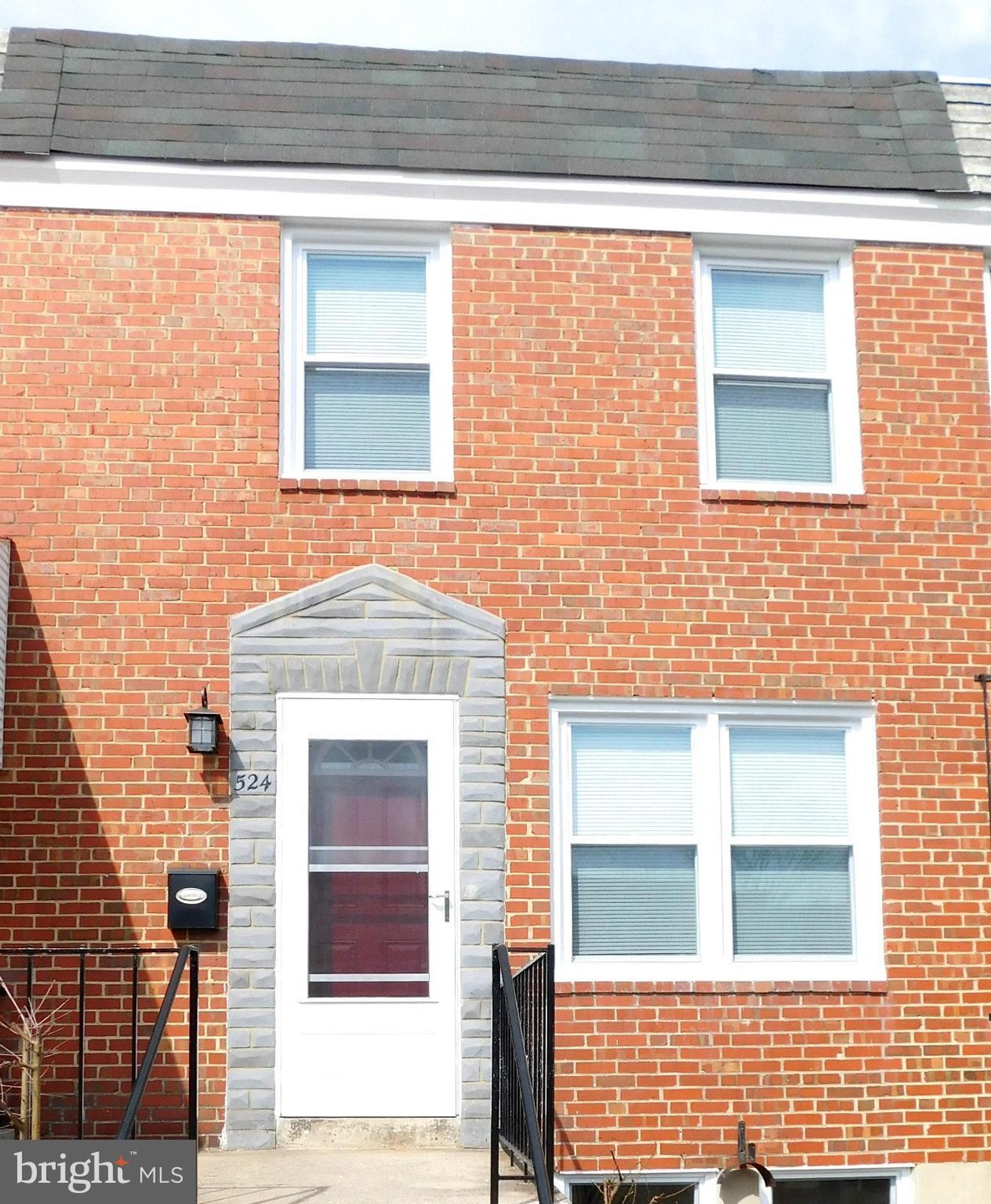 524 Lucia Ave, Baltimore, MD 21229 - photo 1