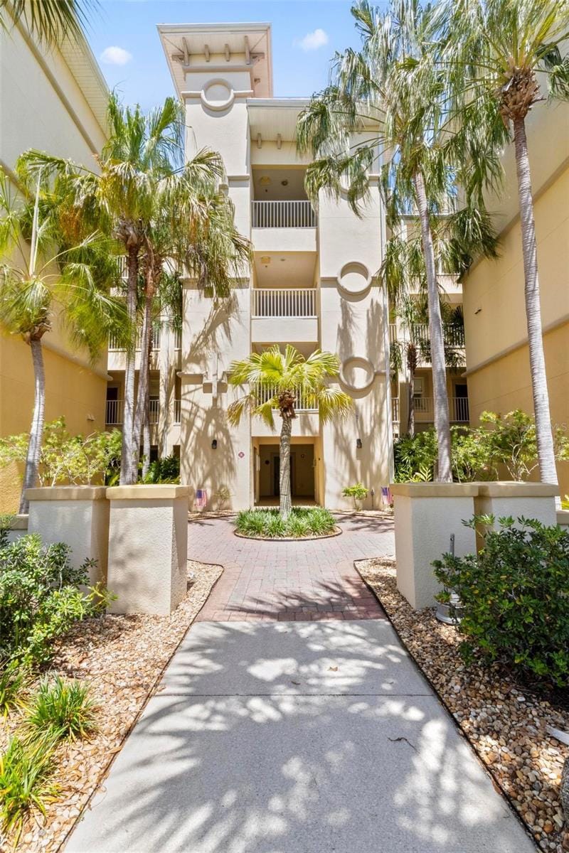 For Sale $439,000 • Co-Listing Agent