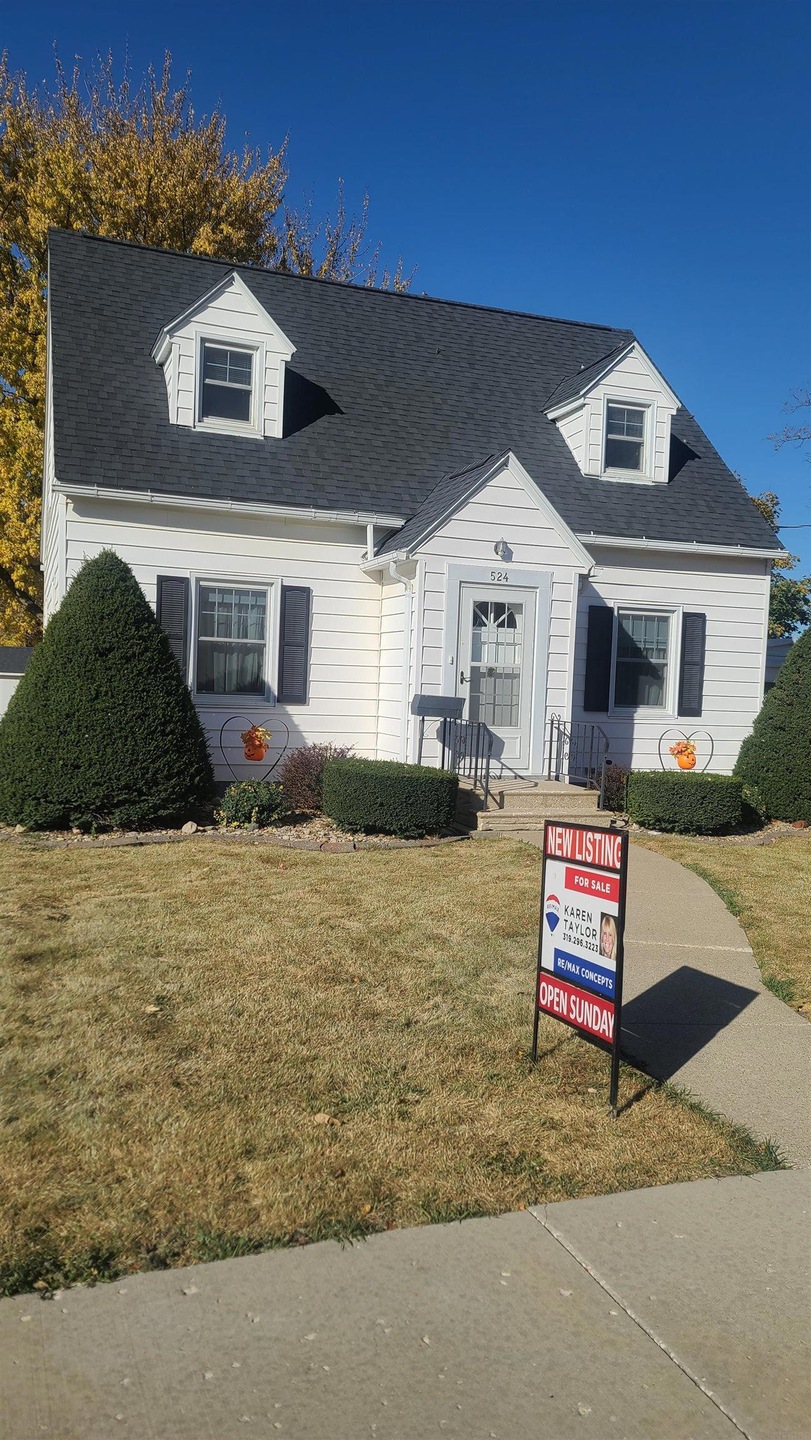 524 6th St, Jesup, IA 50648 - photo 1