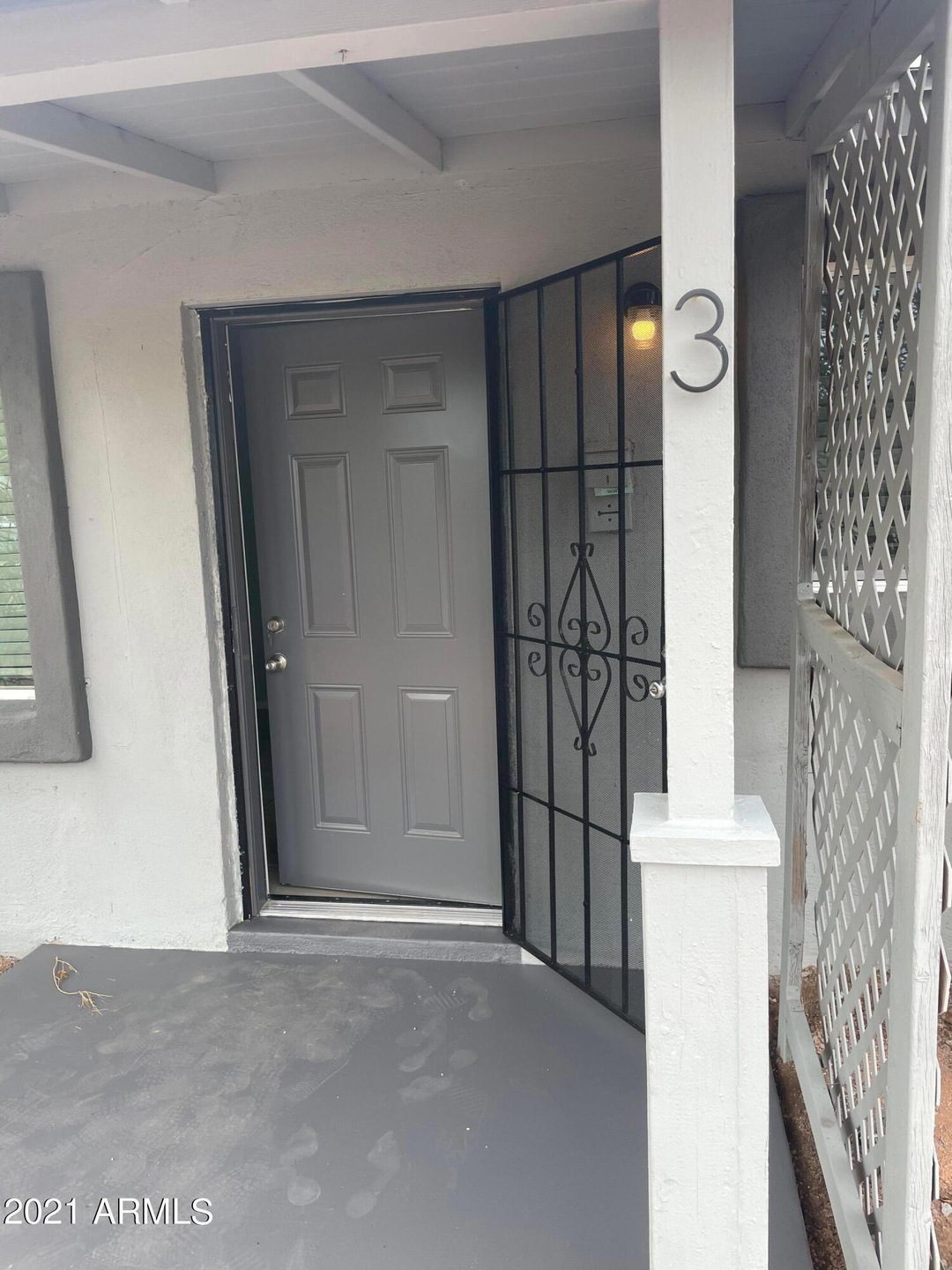 2242 N 29th Place unit 3, Phoenix, AZ 85008 - photo 1