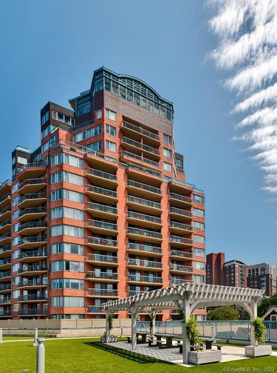 The Classic unit 10F, Stamford, CT 06901 - photo 1