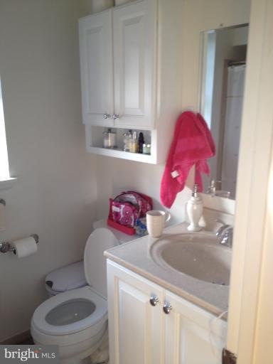 4903 30th St S unit 2B, Arlington, VA 22206 - photo 1