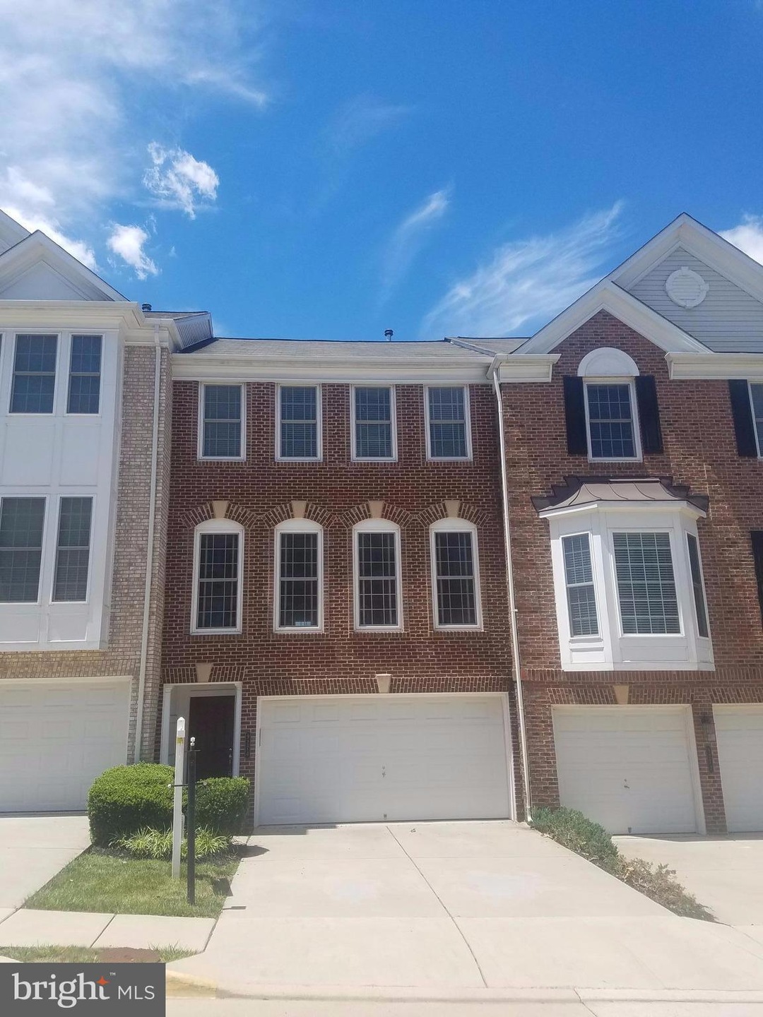 9274 Laurel Ridge Crossing Rd, Lorton, VA 22079 - photo 1