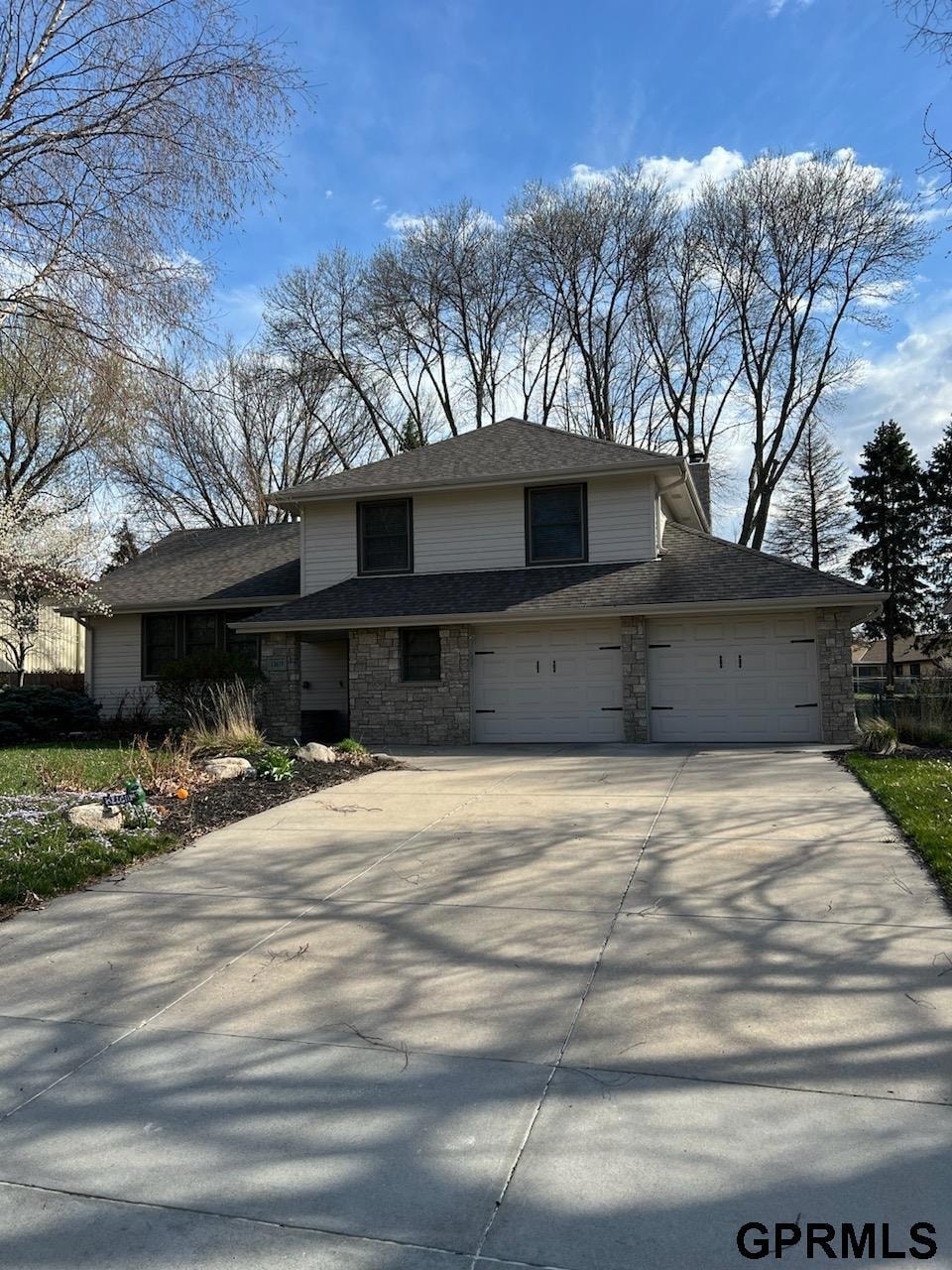 For Rent $2,500/month • Co-Listing Agent