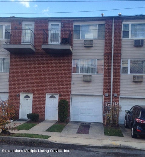 22 Francine Ct unit B, Staten Island, NY 10306 - photo 1