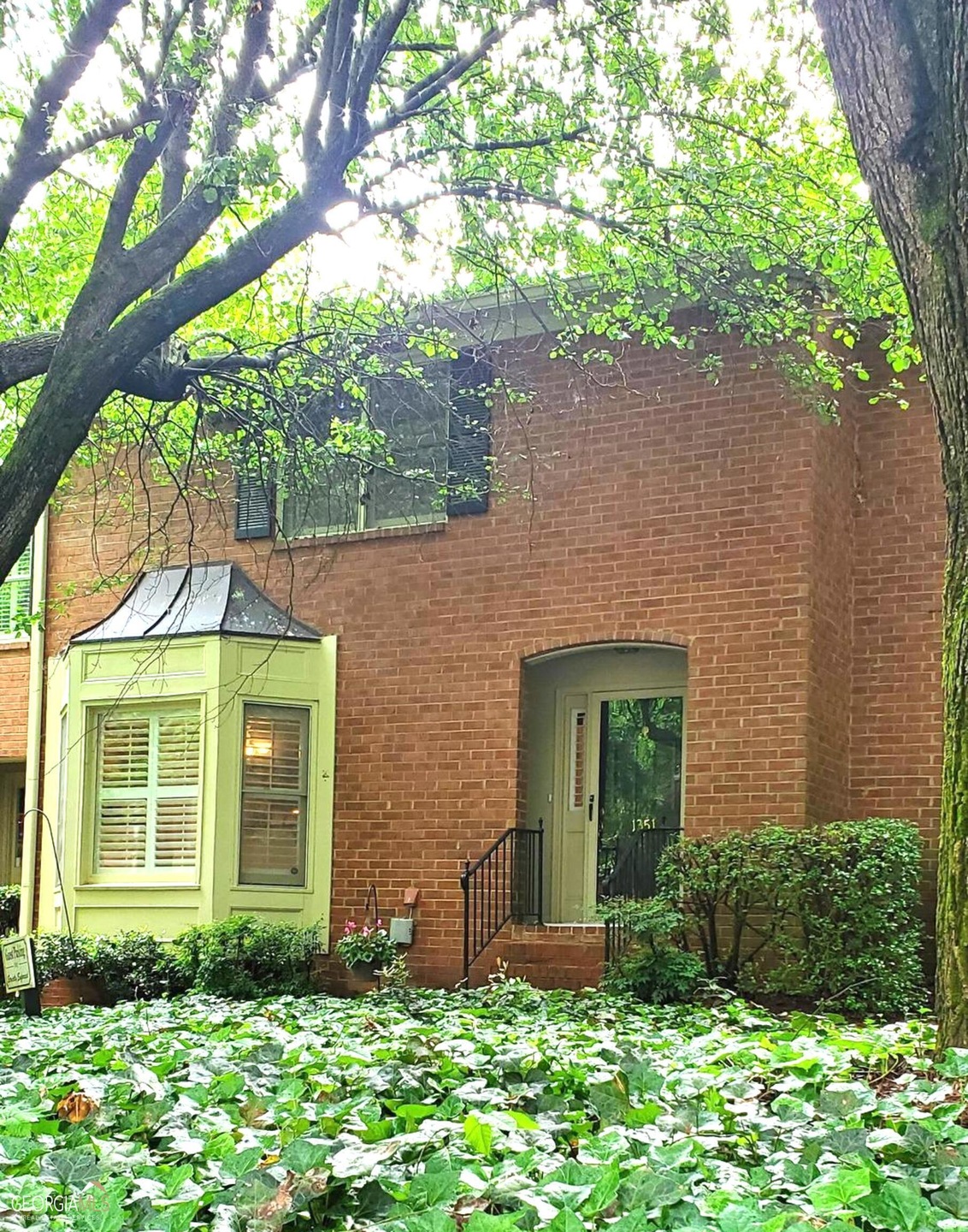 3 story Brick Townhome in Perfect Location