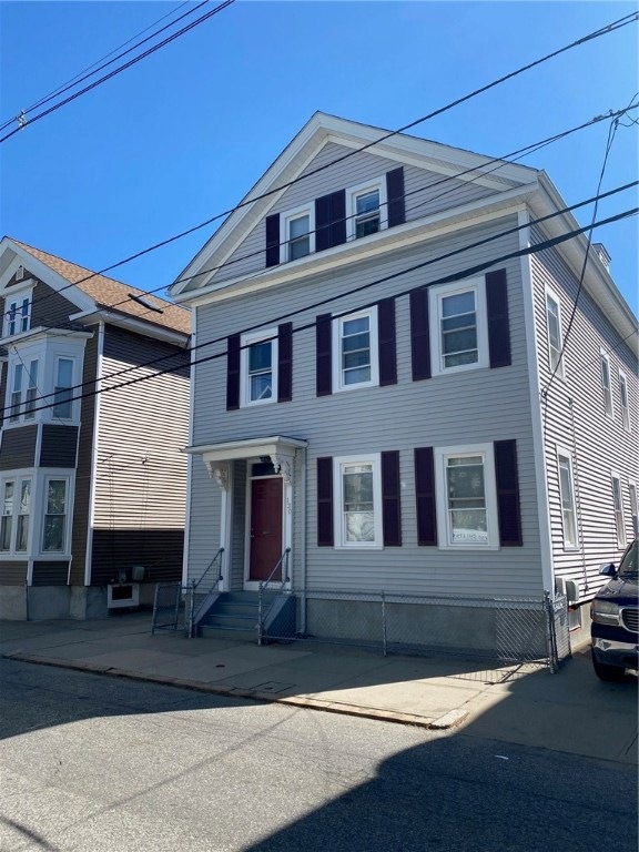 130 Sutton St, Providence, RI 02903 - photo 1