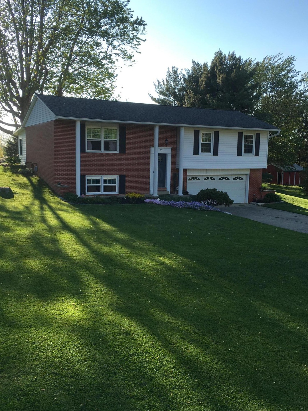 59 SE Lakeview Dr, Thornville, OH 43076 - photo 1