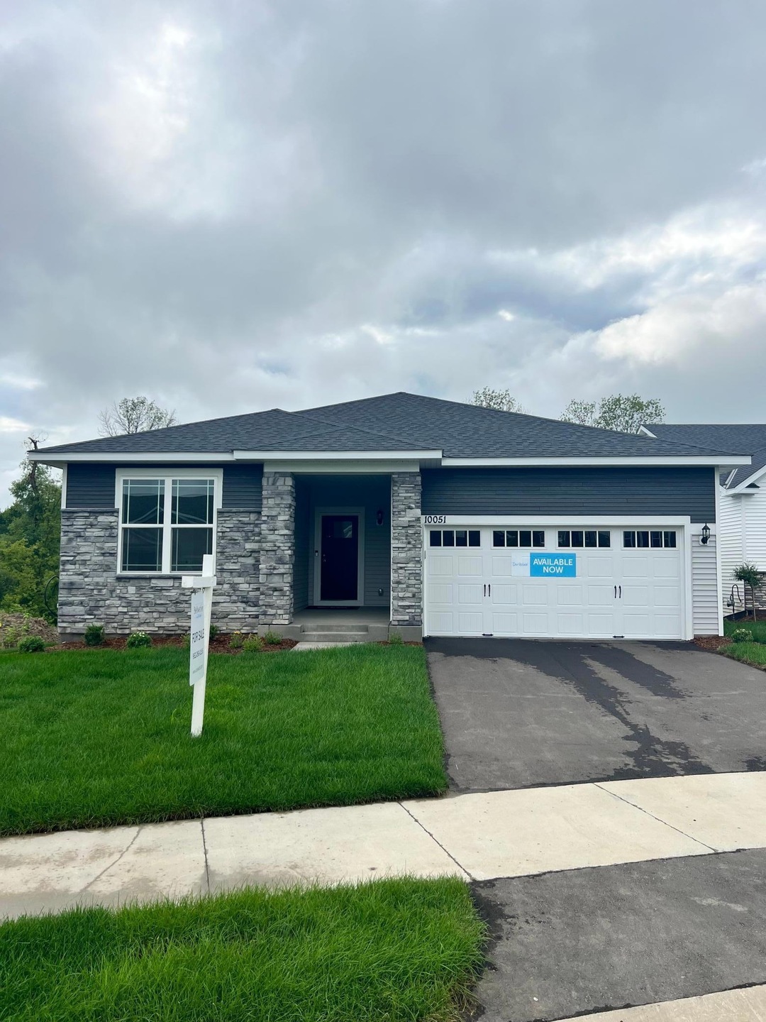 For Sale $669,990 • Co-Listing Agent