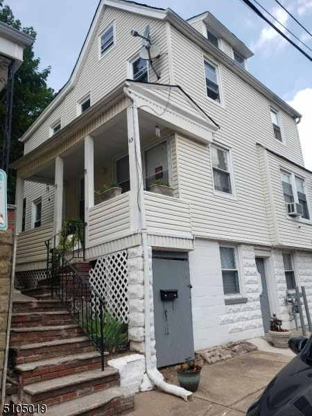 65 Newton Place, Irvington, NJ 07111 - photo 1