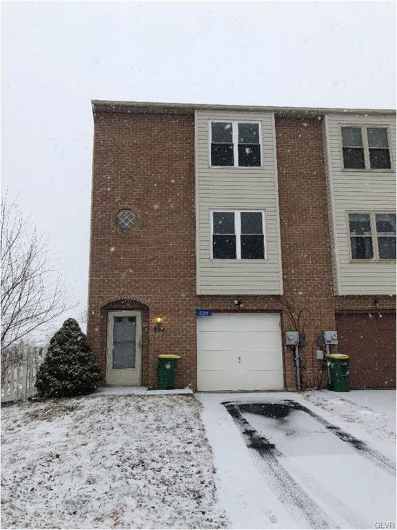 229 Flint Hill Rd, Alburtis, PA 18011 - photo 1