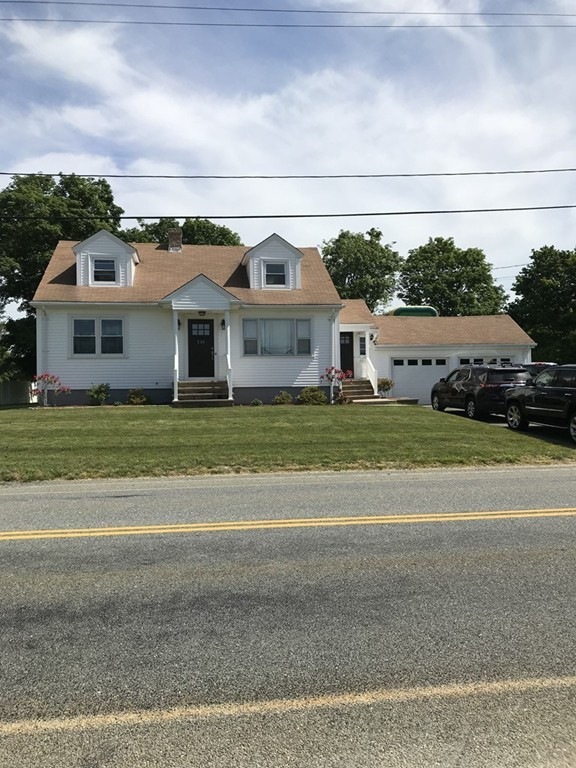 256 Old Bedford Rd, Westport, MA 02790 - photo 1