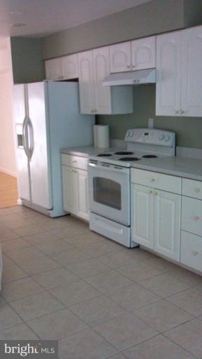 10503 Tolling Clock Way, Columbia, MD 21044 - photo 1