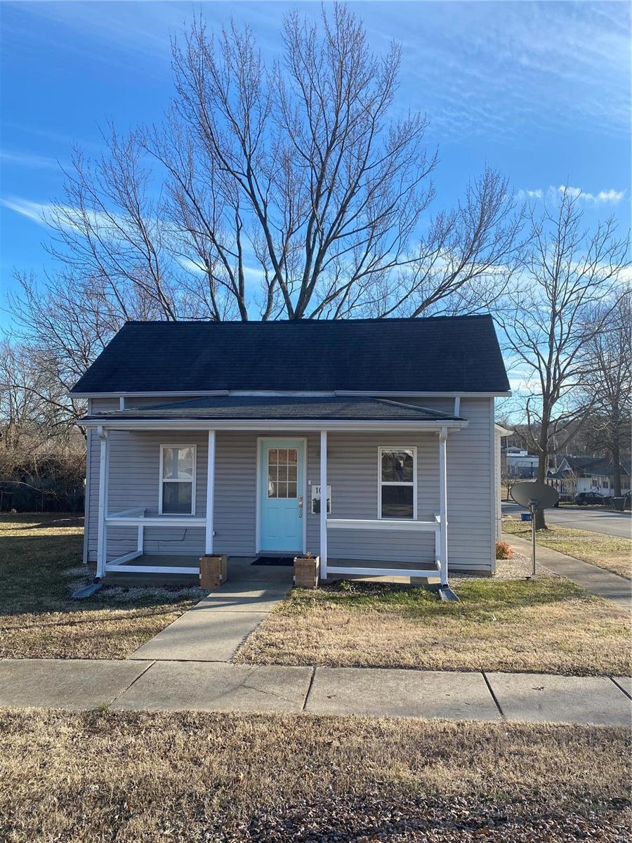 109 W 1st St, Rolla, MO 65401 - photo 1