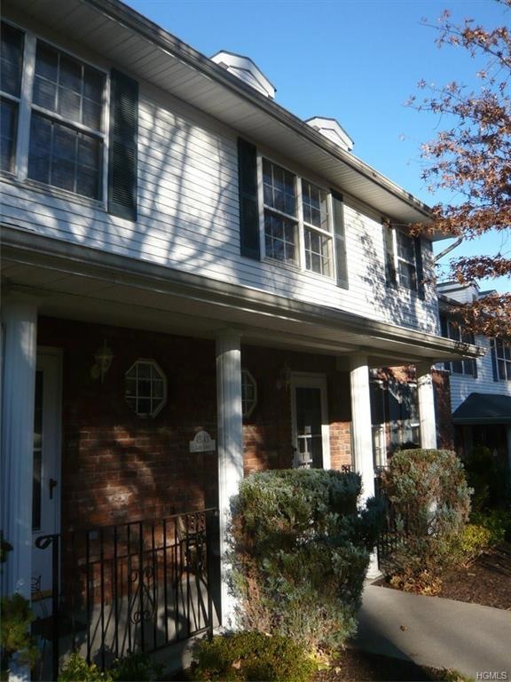 43 Jamie Ct unit A8, Suffern, NY 10901 - photo 1