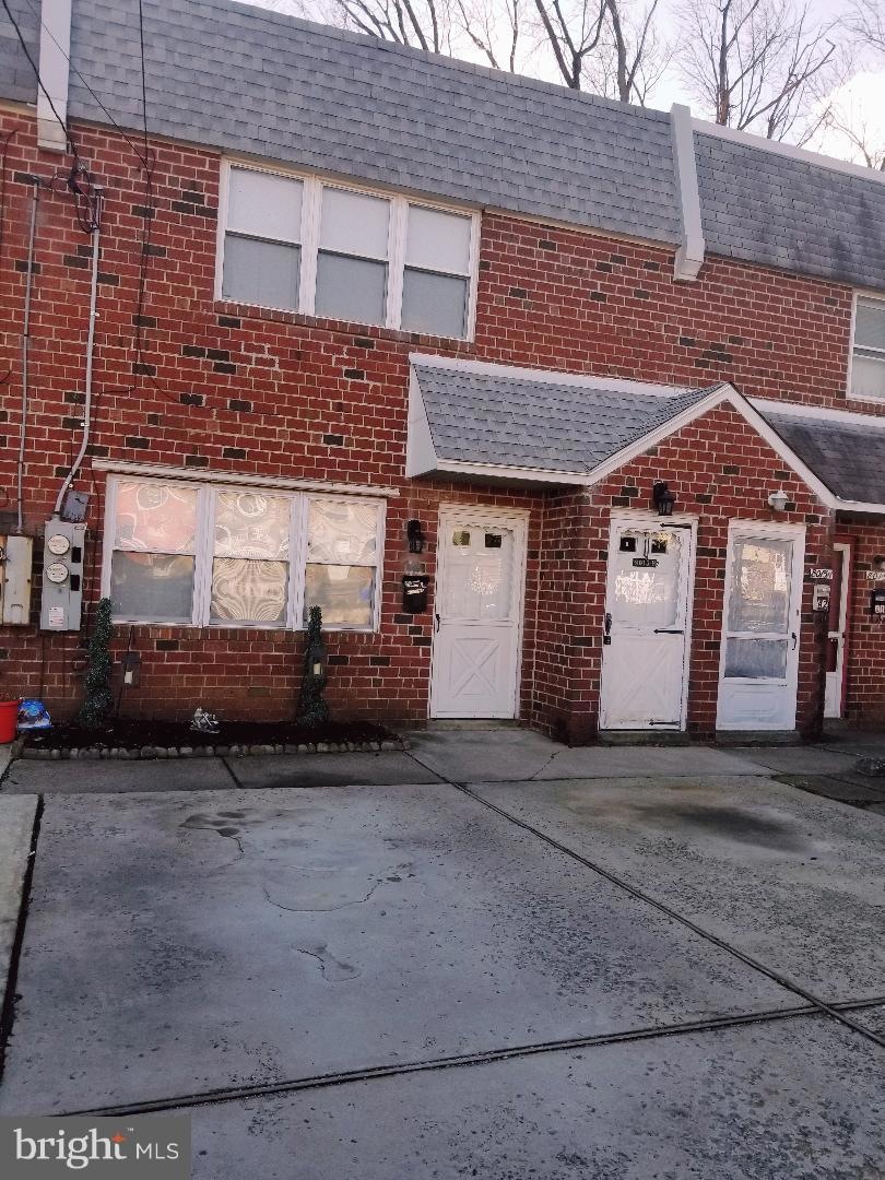 8015 Moro St unit B 2 FL, Philadelphia, PA 19136 - photo 1