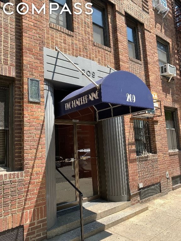 209 W 104th St unit 3C, New York, NY 10025 - photo 1