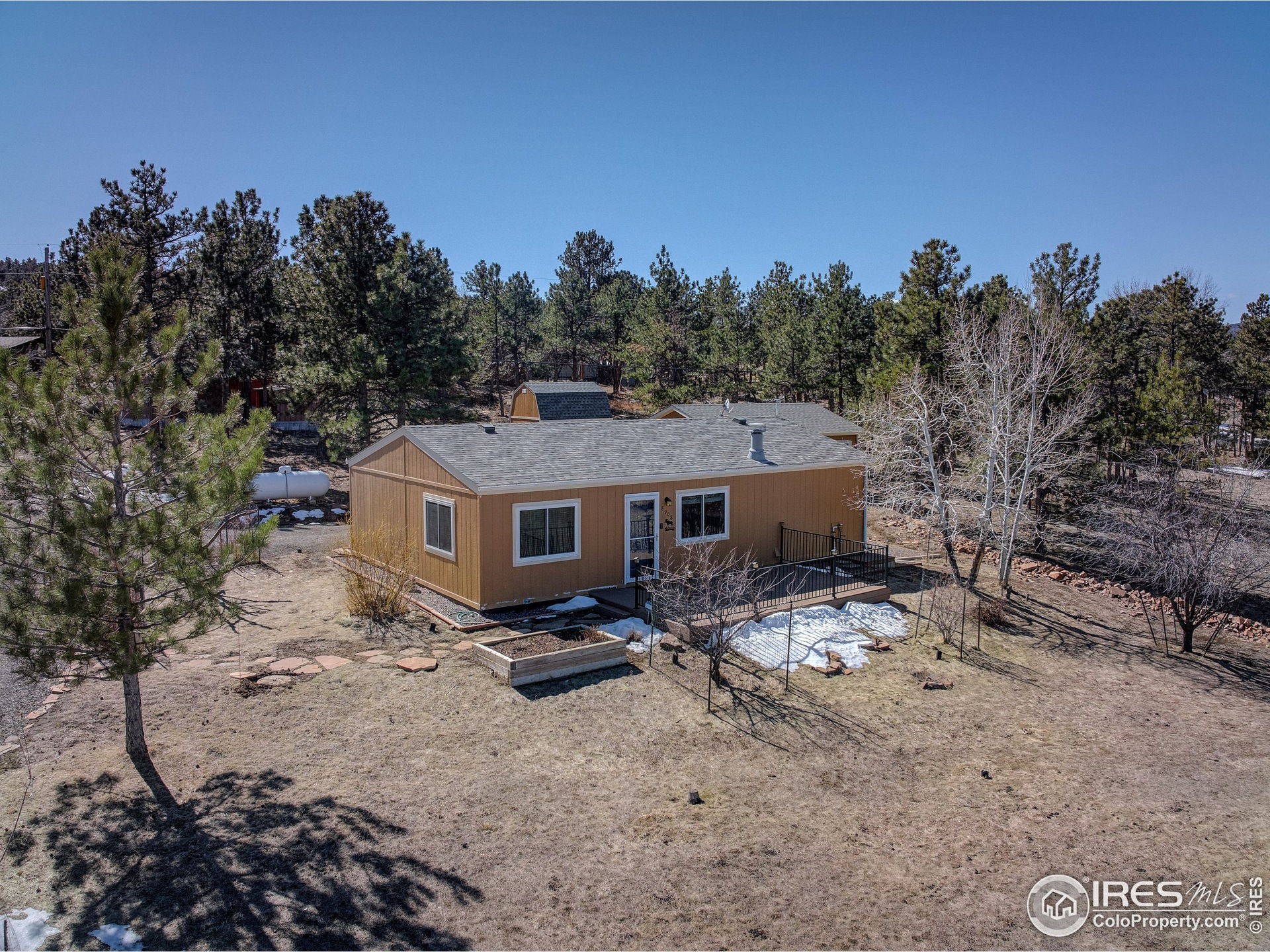 Welcome to 8908 Four Wheel Drive...