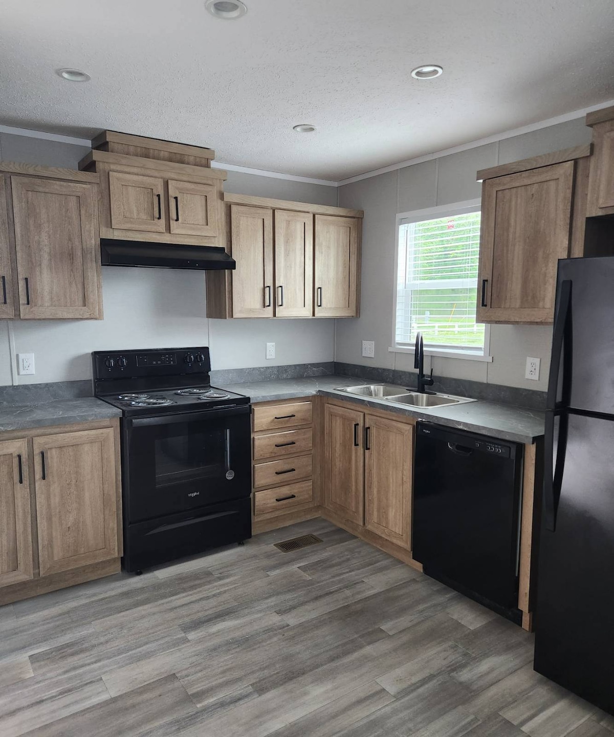 For Rent $1,750/month