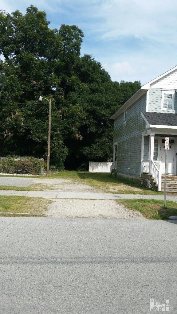 714 Cronely, Wilmington, NC 28401 - photo 1