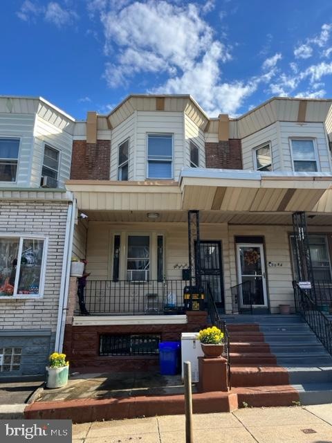 5542 Delancey St, Philadelphia, PA 19143 - photo 1