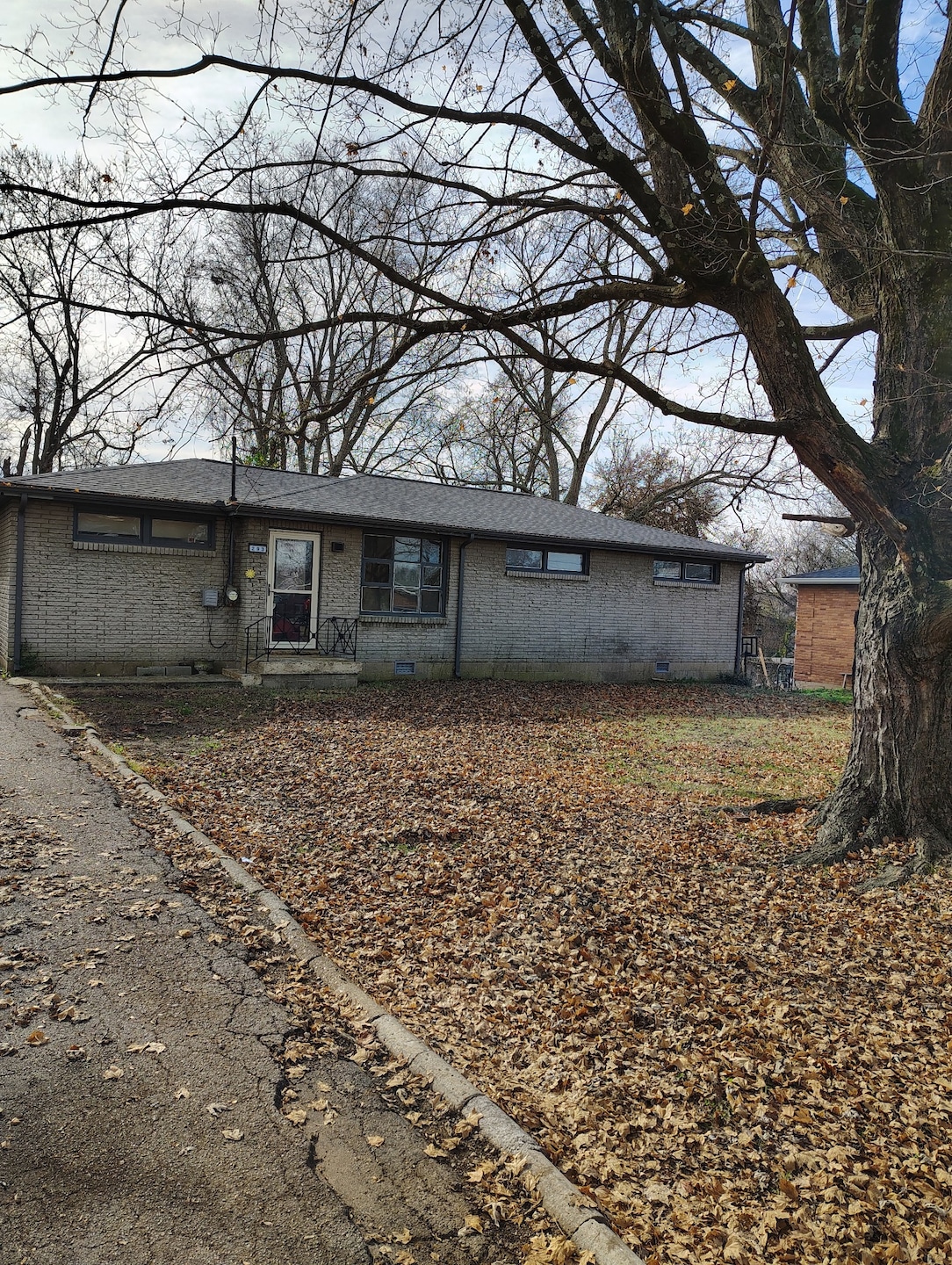 293 Garry Dr, Nashville, TN 37211 - photo 1