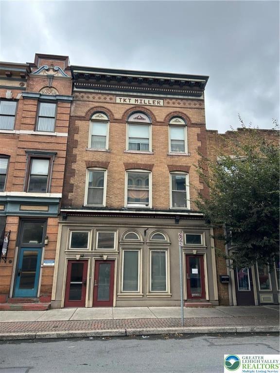 For Rent $1,195/month