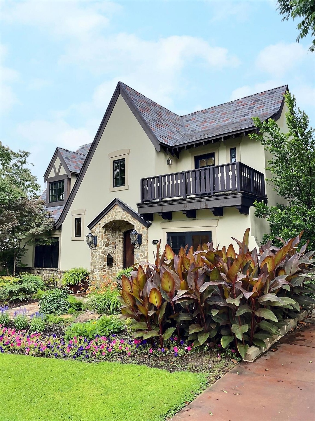 6832 Avalon Ave, Dallas, TX 75214 - photo 1