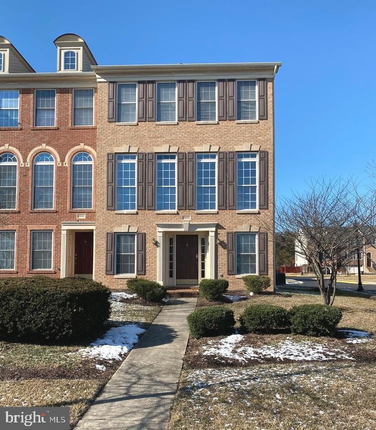 25842 Turlough Terrace, Chantilly, VA 20152 - photo 1