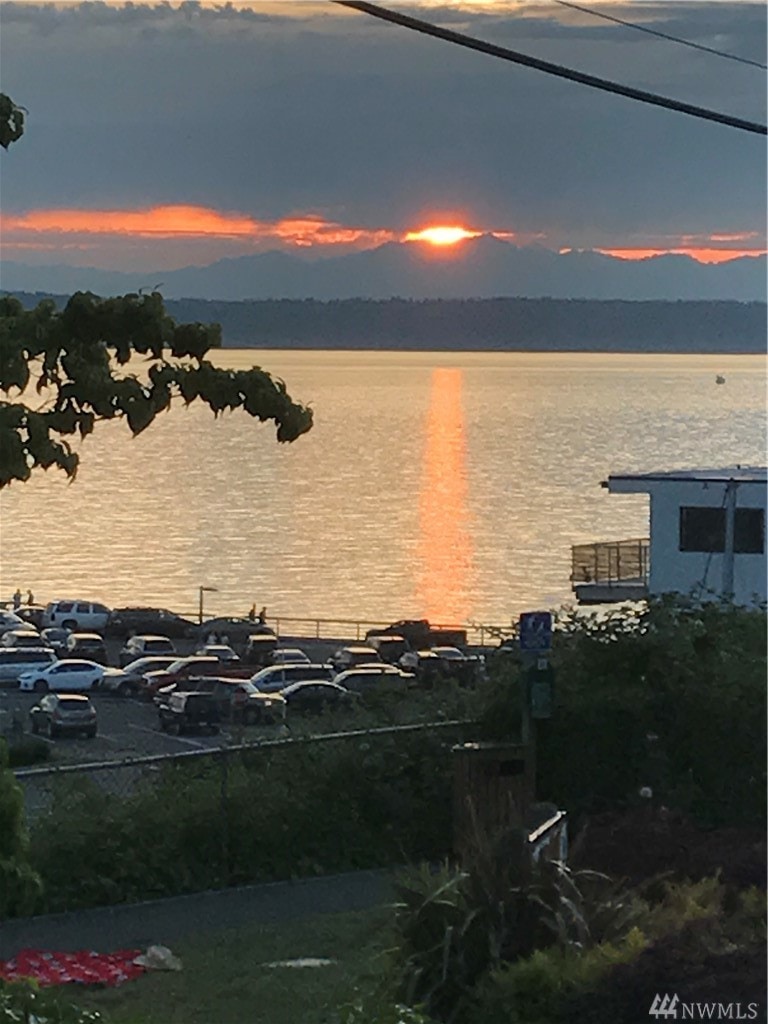 22315 6th Ave S unit B101, Des Moines, WA 98198 - photo 1