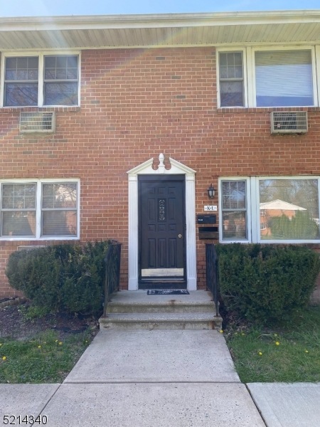 132 the Orchards, East Windsor, NJ 08512 - photo 1