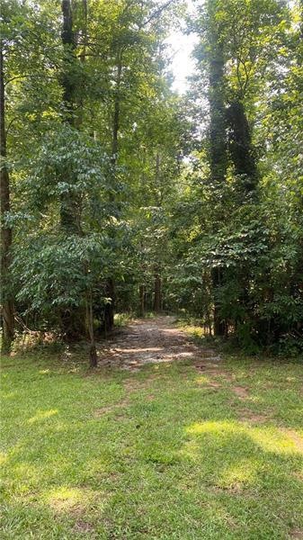 Private Entrance to land