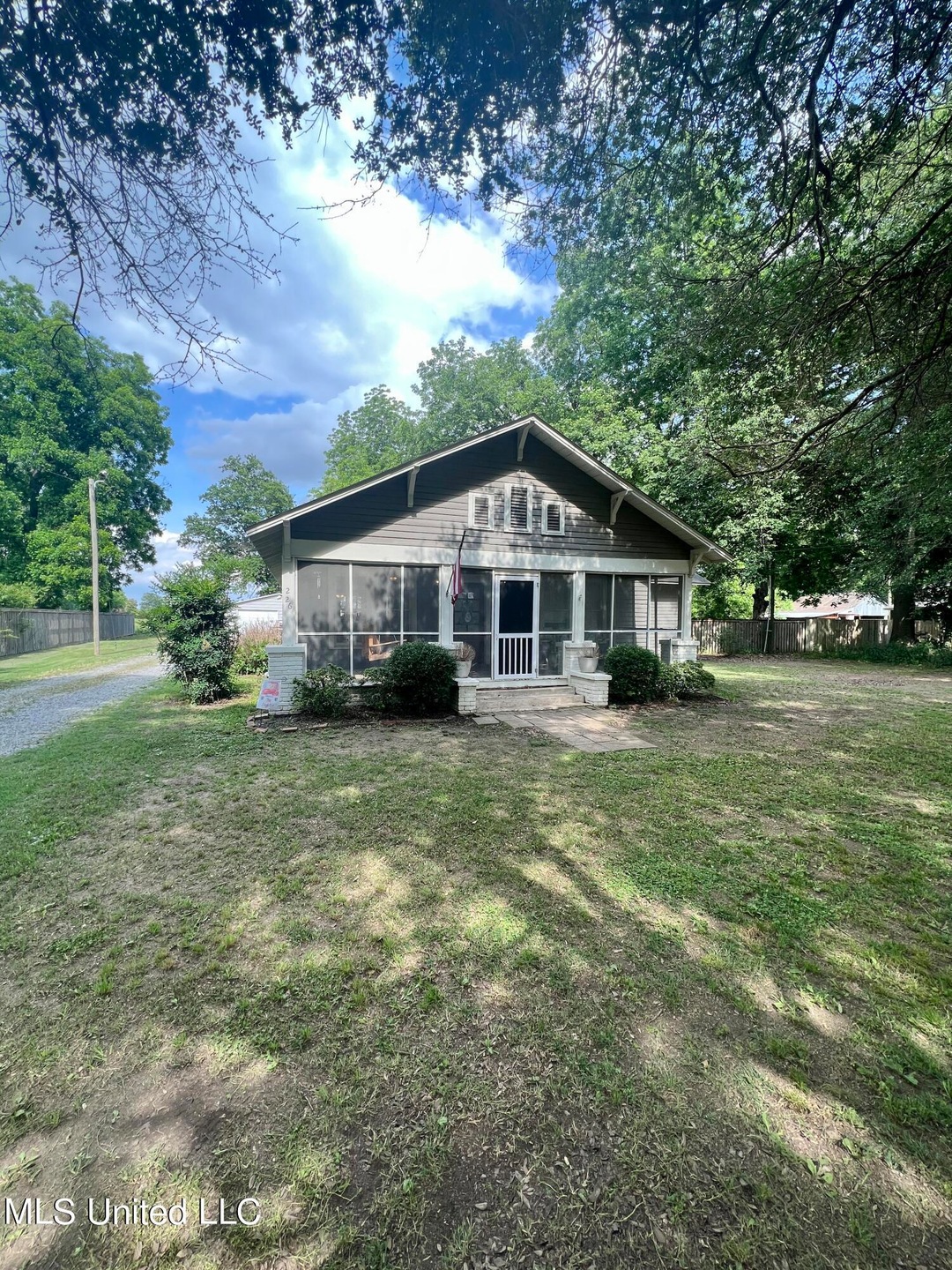 226 N Bayou Ave, Boyle, MS 38730