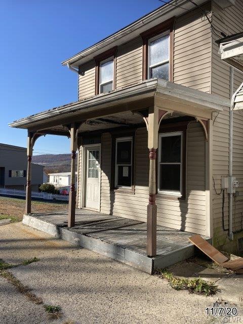 409 E Abbott St, Lansford, PA 18232 - photo 1