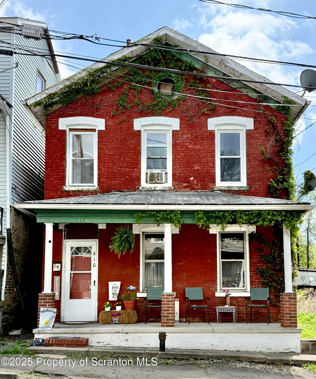 610 Mineral Ave, Scranton, PA 18509 - photo 1