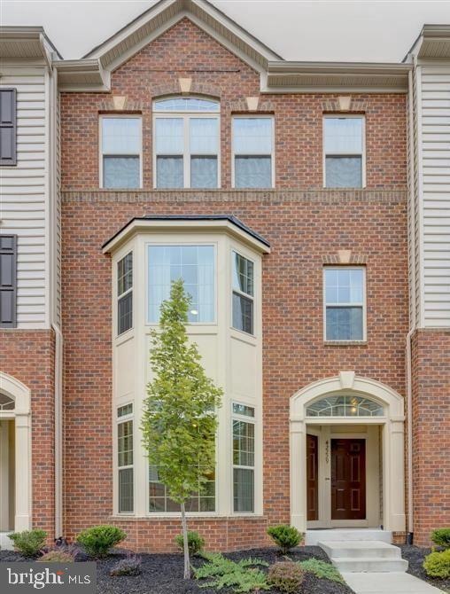 42231 Piebald Square, Aldie, VA 20105 - photo 1