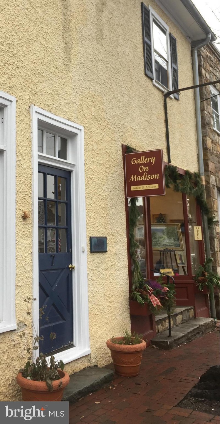 7 S Madison St unit 1, Middleburg, VA 20117 - photo 1
