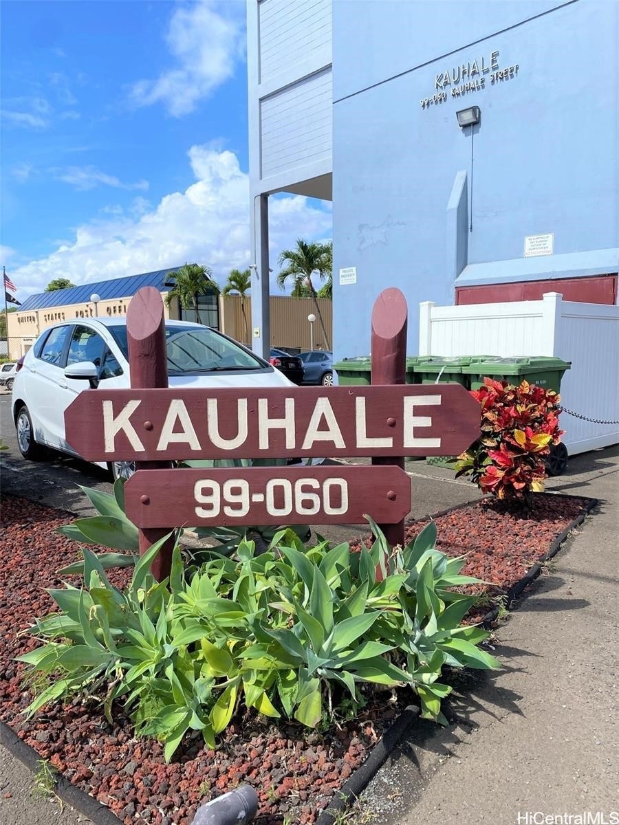 99-70 Kauhale St unit 606, Aiea, HI 96701 - photo 1