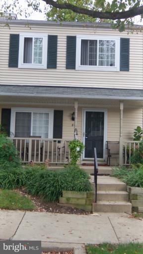 44 Stoney Point Ct, Germantown, MD 20876 - photo 1