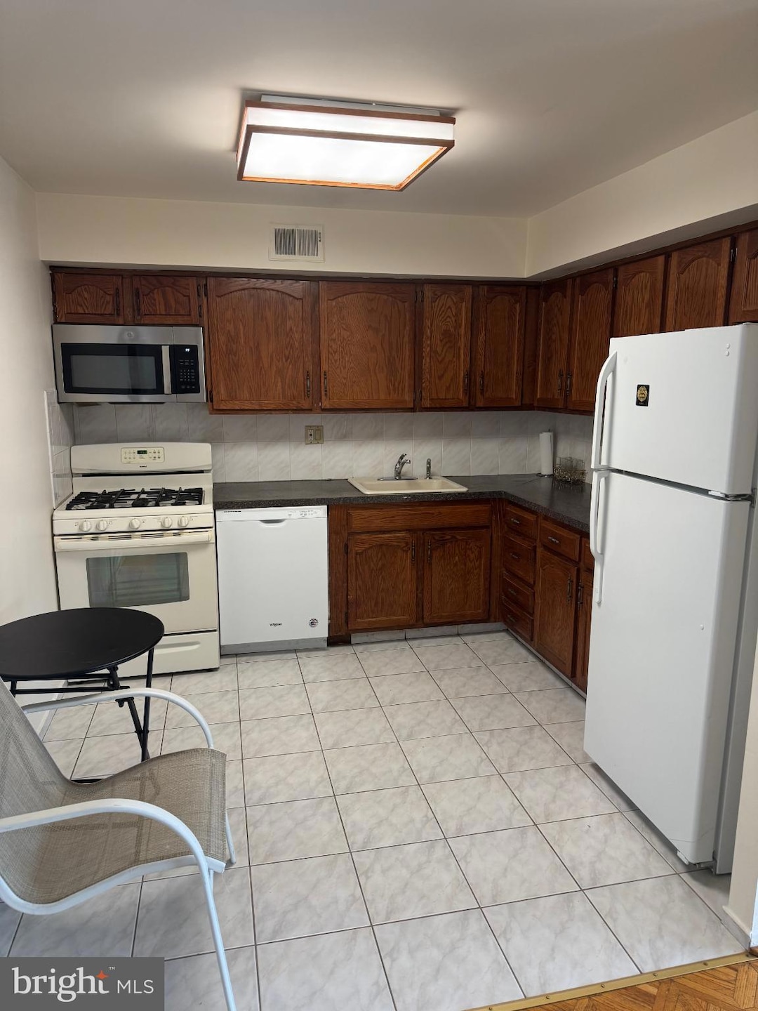 9908 00 Bustleton Ave unit D2, Philadelphia, PA 19115 - photo 1