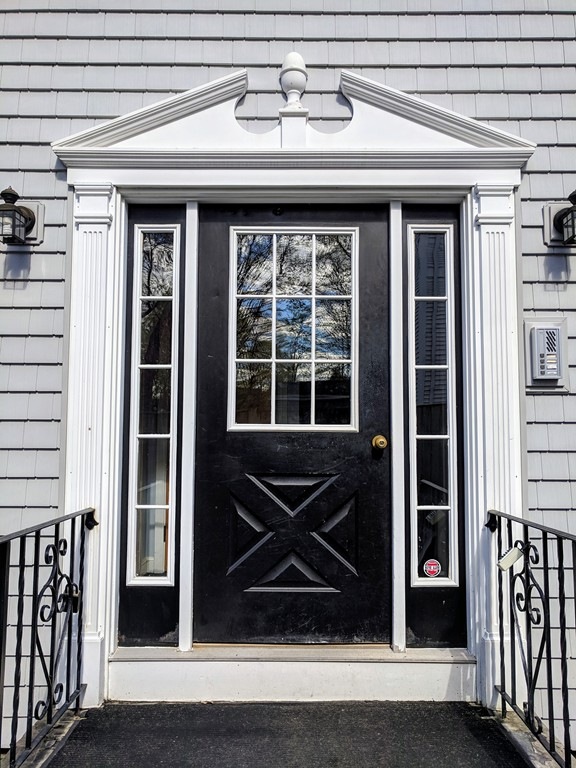 15 Lafayette St unit 4, Wakefield, MA 01880 - photo 1