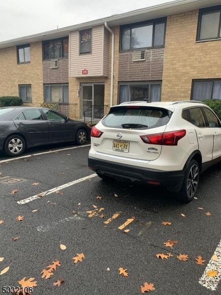 401 Us Highway 22 unit 19B, North Plainfield, NJ 07060 - photo 1