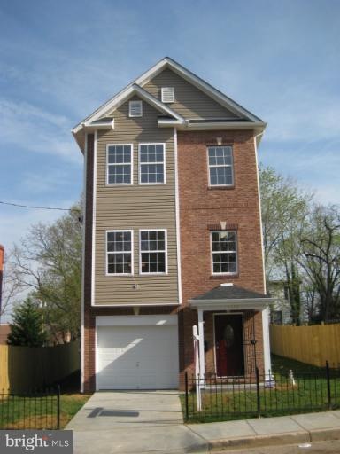 5352 Call Place SE, Washington, DC 20019 - photo 1