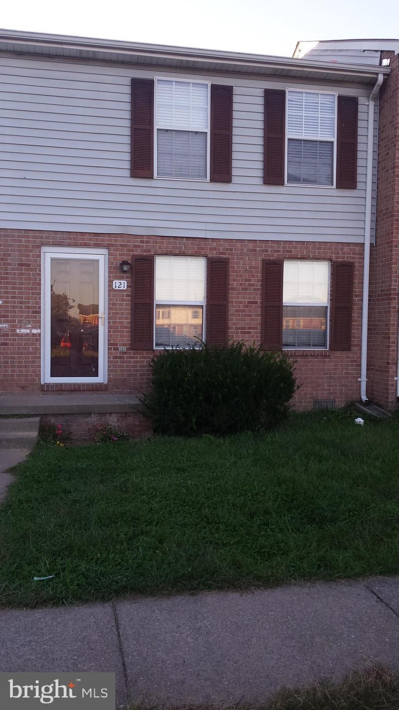 121 Nottoway Dr, Stephens City, VA 22655 - photo 1