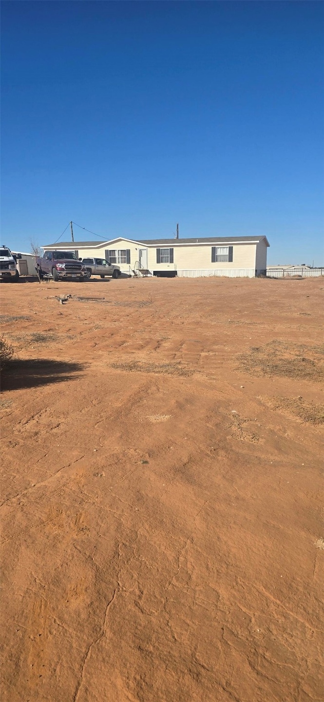 6008 E Cr-117, Midland, TX 79706 - photo 1