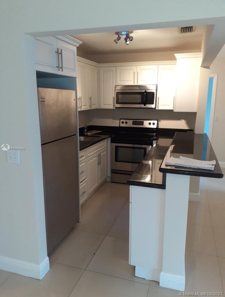 unlisted-address, Hallandale Beach, FL 33009 - photo 1